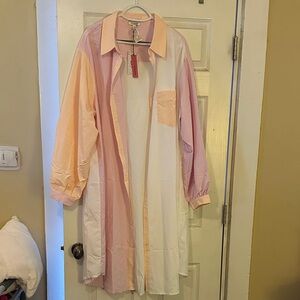 ANDREE BY UNIT Pink and White Midi Dress